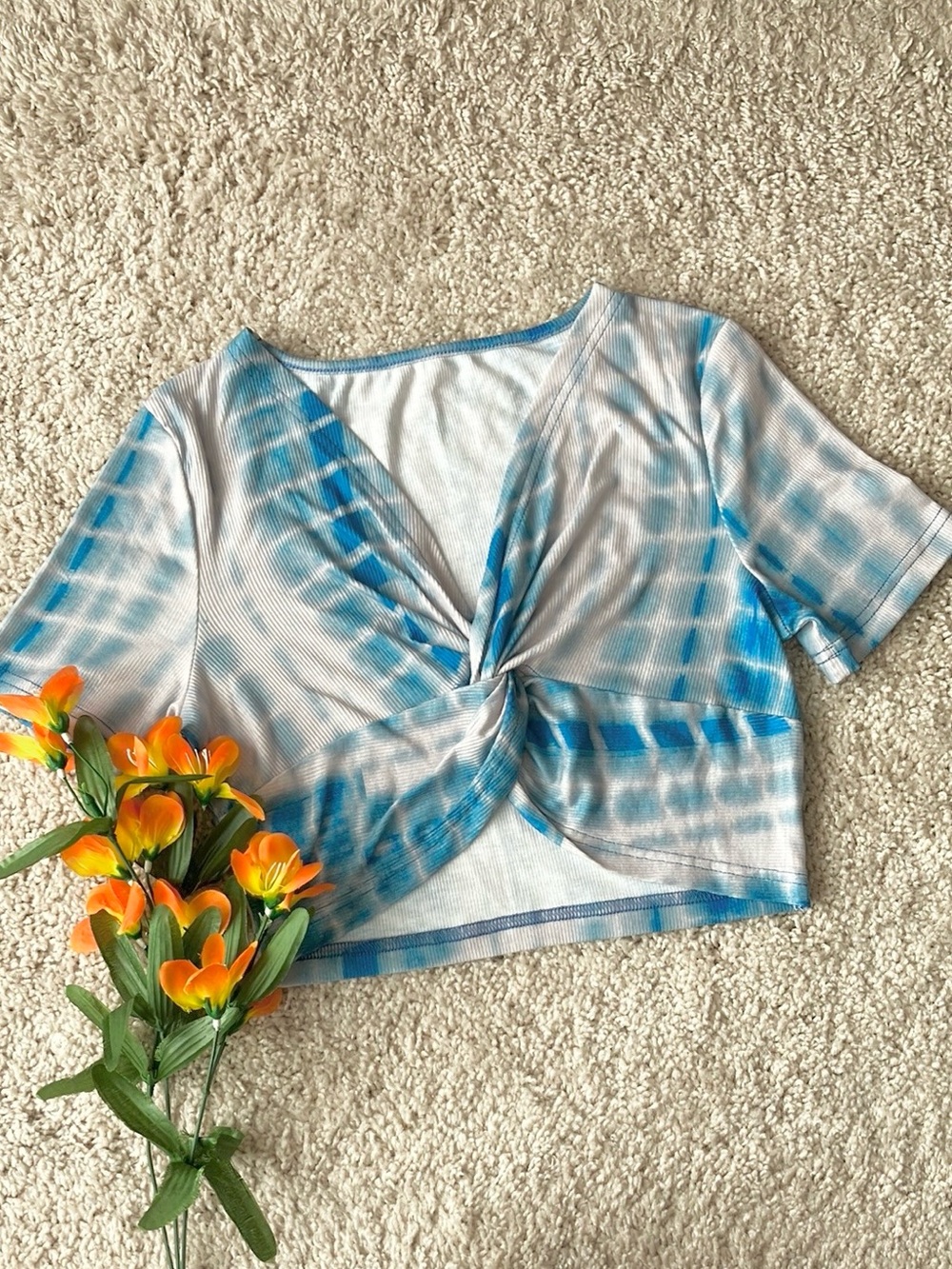 SHEIN | Tie-Dye Twist Front Crop Top